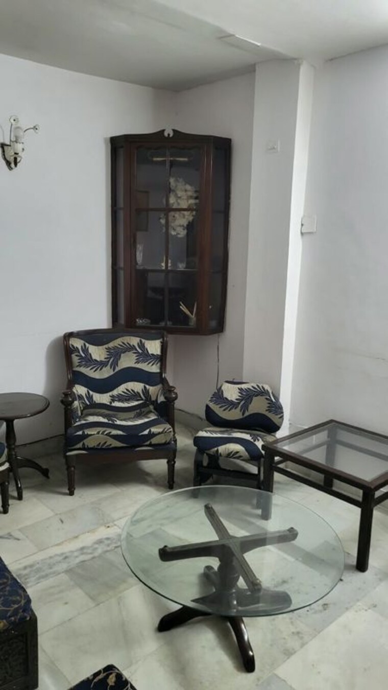Gym, greater kailash i 2 Bedroom 1400 Sq.Ft. Builder Floor In Greater Kailash I Delhi 10747546