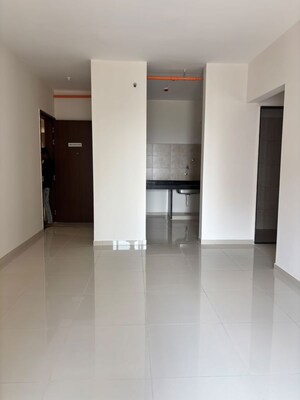 Room in 1 BHK Apartment at Vilas Javdekar Yashwin Enchante, Kharadi – for Rent