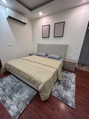 Bedroom in 3 BHK Apartment at Safdarjung Enclave – for Rent