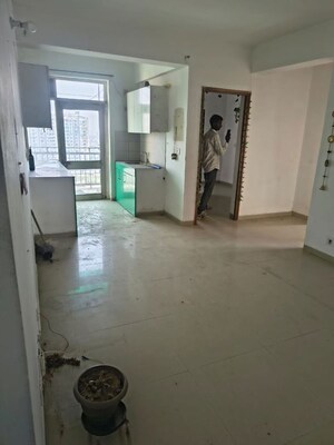 Room in 2 BHK Apartment at Adani Aangan, Sector 89a – for Rent