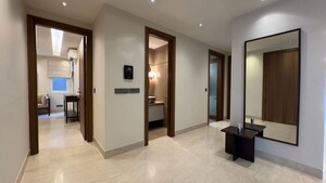 Room in 3 BHK Apartment at Green Park Extension – for Rent