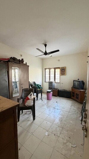 Living Room in 5 BHK Independent House at Bhat Road – for Rent