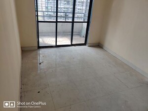 Room in 1 BHK Apartment at Maitri Icon, Kharghar – for Rent