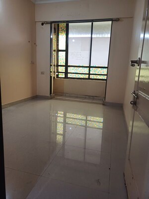 Bedroom in 2 BHK Apartment at Arihant Riddhi, Ghansoli – for Rent