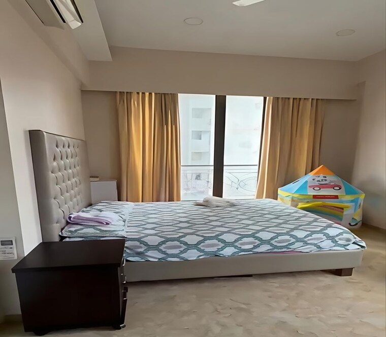Bedroom, matunga east 3 Bedroom 1200 Sq.Ft. Apartment In Matunga East Mumbai 10747730