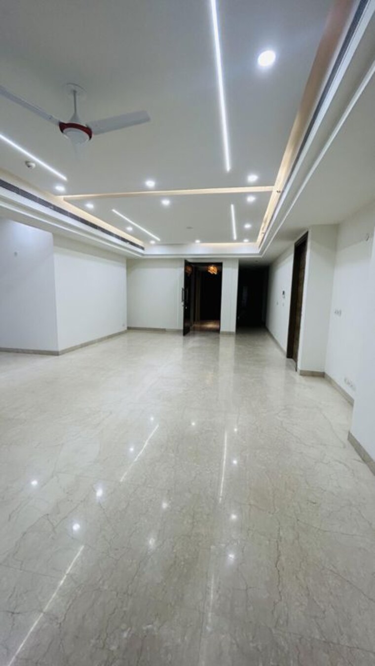 Room, m3m-golf-estate 4 Bedroom 5092 Sq.Ft. Apartment In Sector 65 Gurgaon 10747686