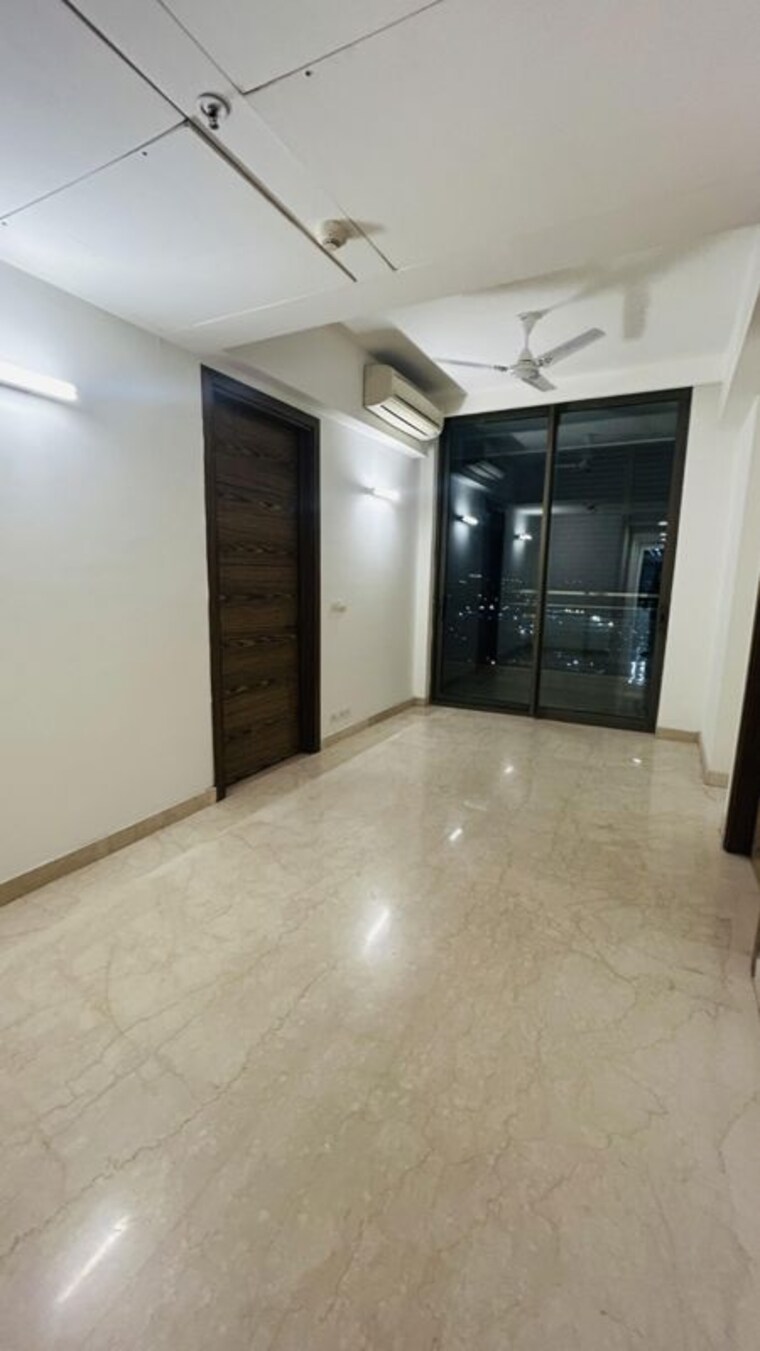 Room, m3m-golf-estate 4 Bedroom 5092 Sq.Ft. Apartment In Sector 65 Gurgaon 10747686