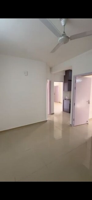 Room in 3 BHK Apartment at Pyramid Altia, Sector 70 – for Rent