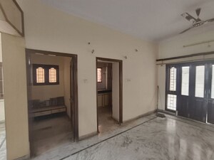 Room in 3 BHK Apartment at Habsiguda – for Rent