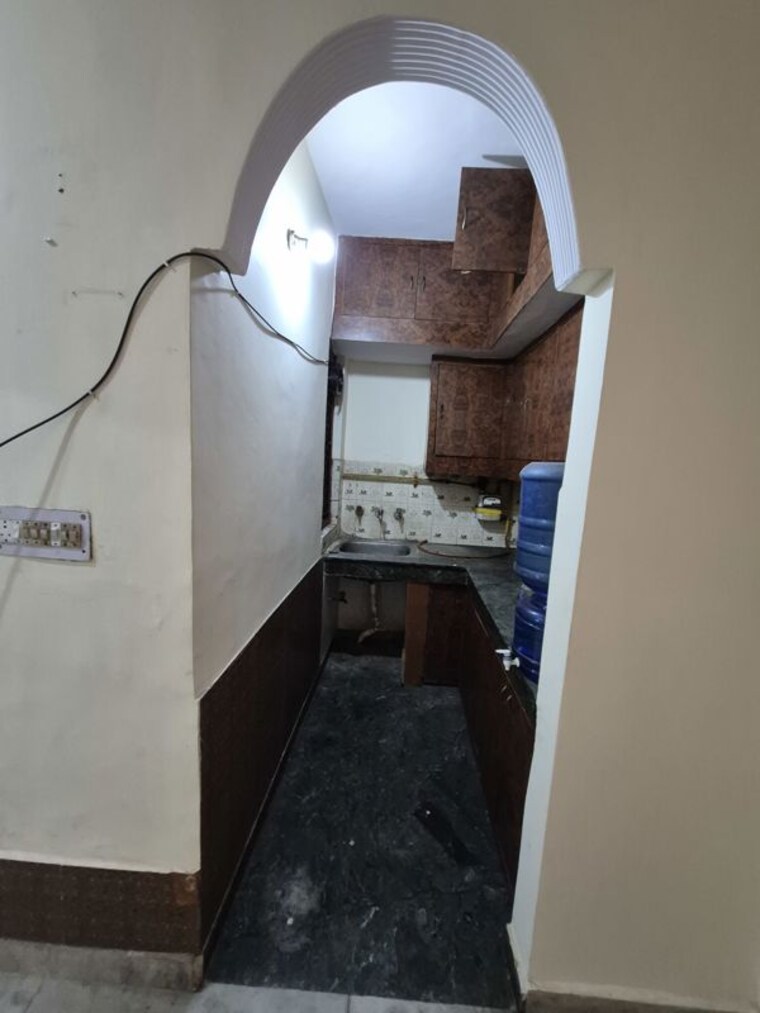 Kitchen, mayur vihar 2.5 Bedroom 600 Sq.Ft. Builder Floor In Mayur Vihar Delhi 10747814