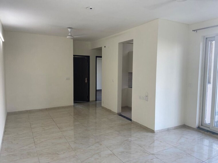 Living Room, bptp-discovery-park 3 Bedroom 1840 Sq.Ft. Apartment In Sector 80 Faridabad 10747812