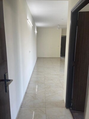 Building Lobby in 3 BHK Apartment at BPTP Discovery Park, Sector 80 – for Sale