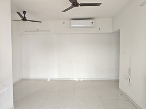 Room in 2 BHK Apartment at Lodha Sterling, Kolshet Road – for Sale