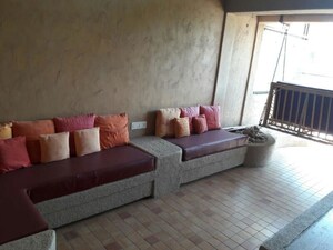 Living Room in 4 BHK Apartment at Vijay Golden Peak, Khar West – for Rent