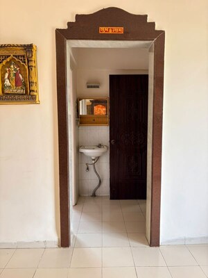 Building Lobby in 2 BHK Apartment at Vijay Nagari CHS, Vijay Nagari – for Rent
