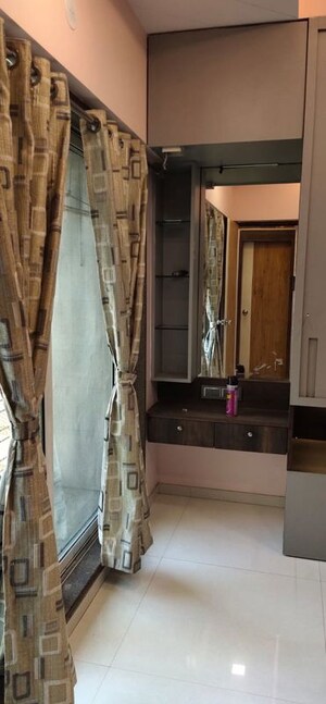 Room in 2 BHK Apartment at Fenkin Belleza, Kasarvadavali – for Rent