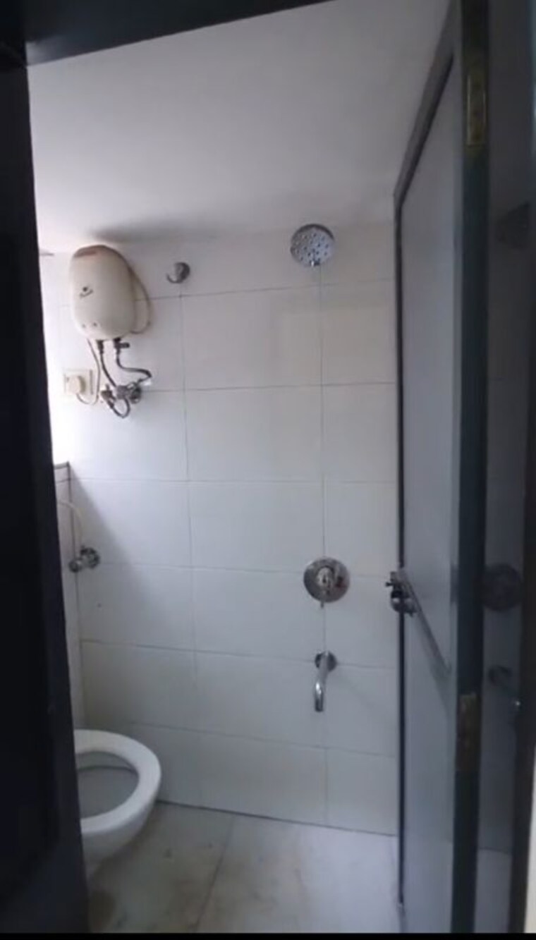 Bathroom, sindhu-apartment-sion 1 Bedroom 500 Sq.Ft. Apartment In Sion Mumbai 10747860