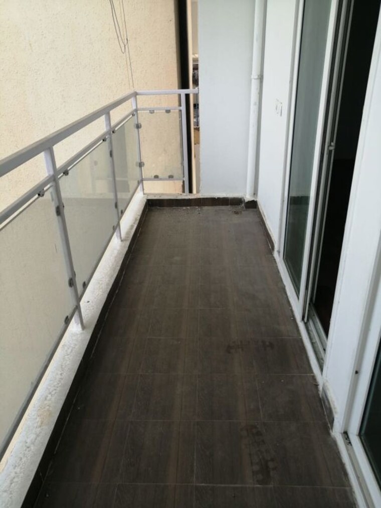 Balcony, samridhi-luxuriya-avenue 3 Bedroom 1495 Sq.Ft. Apartment In Sector 150 Noida 10747858