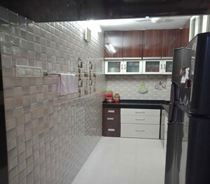 Kitchen in 1.5 BHK Apartment at Dadar East – for Rent