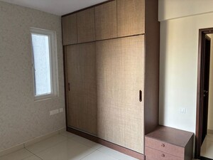 Room in 3 BHK Apartment at Brigade Laguna, Hebbal – for Rent