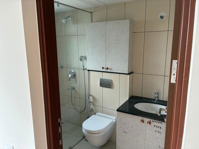 Bathroom, brigade-laguna 3 Bedroom 1584 Sq.Ft. Apartment In Hebbal Bangalore 10747866