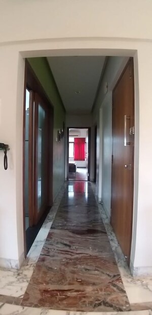 Building Lobby in 4 BHK Apartment at Morning Glory Apartment, Pali Hill – for Rent