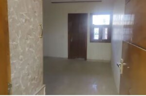 Room in 3 BHK Builder Floor at Janakpuri – for Sale