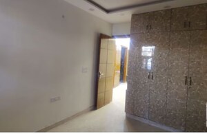 Room in 3 BHK Builder Floor at Janakpuri – for Sale
