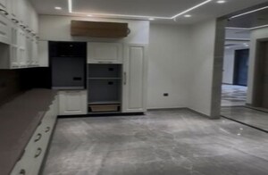 Room in 3 BHK Builder Floor at Janakpuri – for Sale