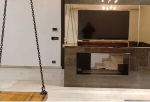 Room in 3 BHK Builder Floor at Janakpuri – for Sale