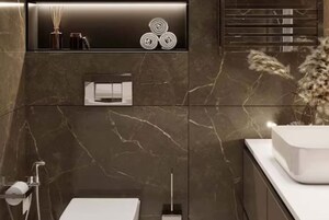 Attached Bathroom in 3 BHK Builder Floor at Janakpuri – for Sale