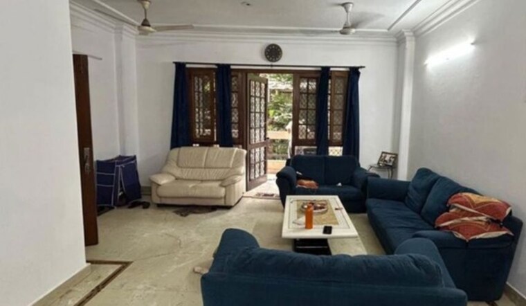 Living Room, janakpuri 3 Bedroom 150 Sq.Yd. Builder Floor In Janakpuri Delhi 10747865