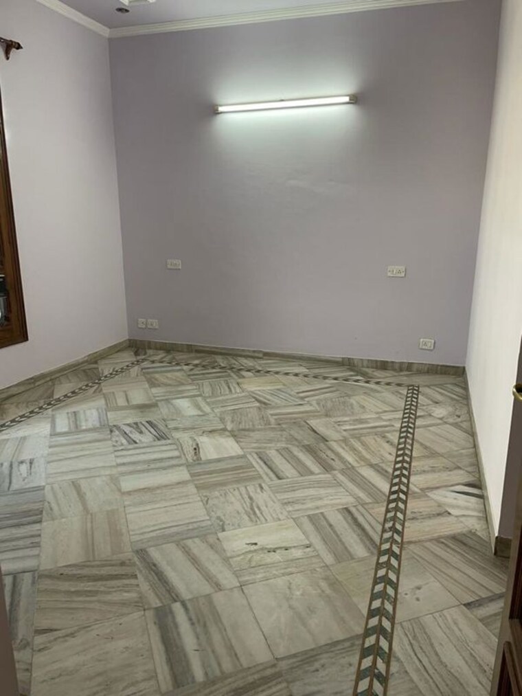 Room, sector 28 2 Bedroom 1000 Sq.Ft. Builder Floor In Sector 28 Chandigarh 10747941