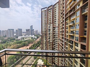 1 BHK Apartment For Sale in Amanora Adreno Towers, Hadapsar
