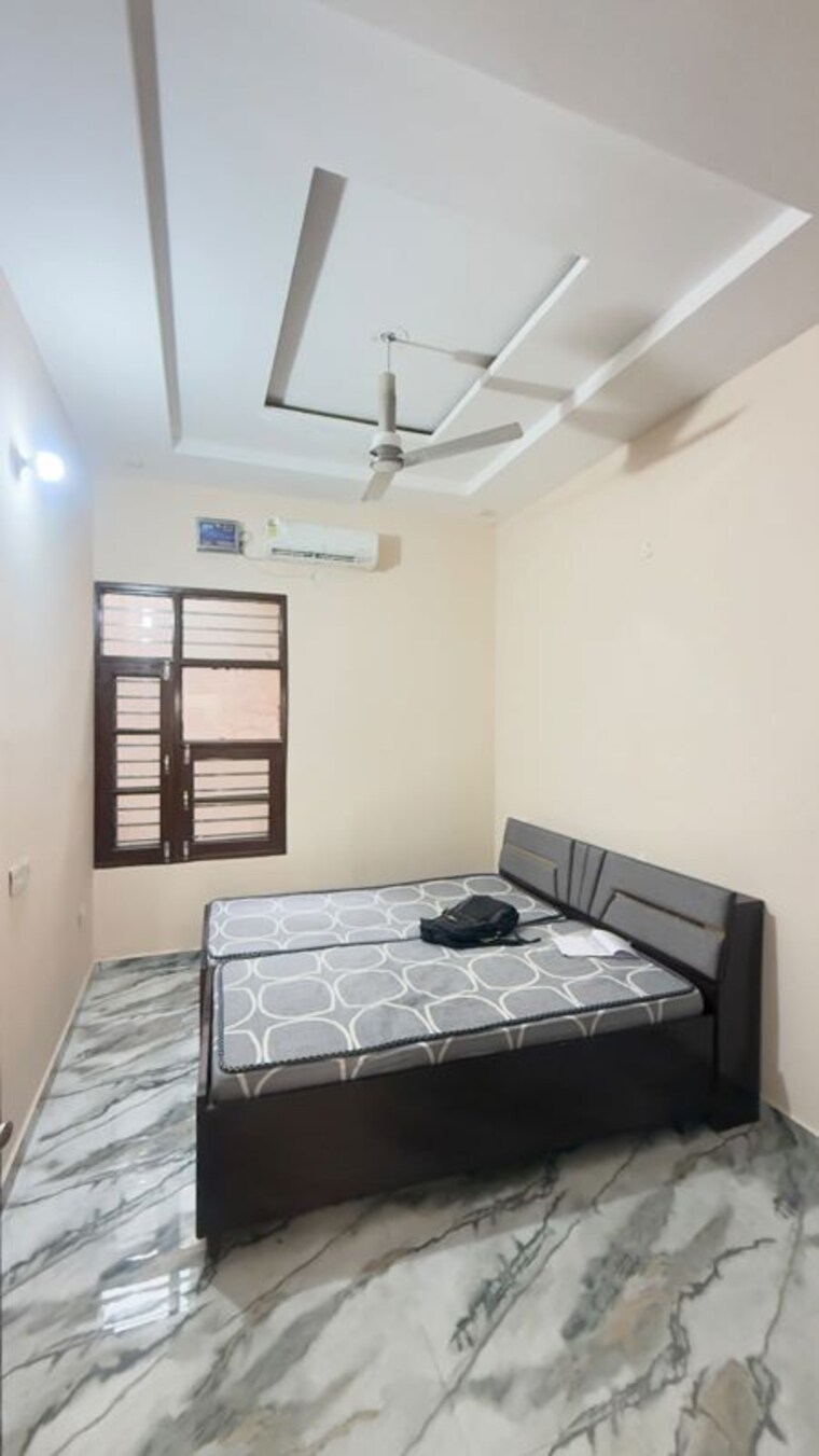 Master Bedroom, kharar road 2 Bedroom 100 Sq.Yd. Apartment In Kharar Road Mohali 10747965