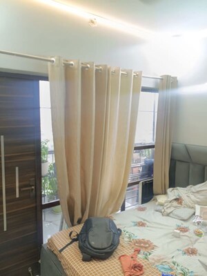 2 BHK Apartment For Sale in OP Floridaa, Sector 82