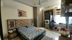 Bedroom in 3 BHK Builder Floor at Sushant Lok I – for Rent