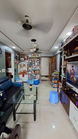1 RK Apartment For Rent in Sai Plaza Bhayander, Bhayandar East