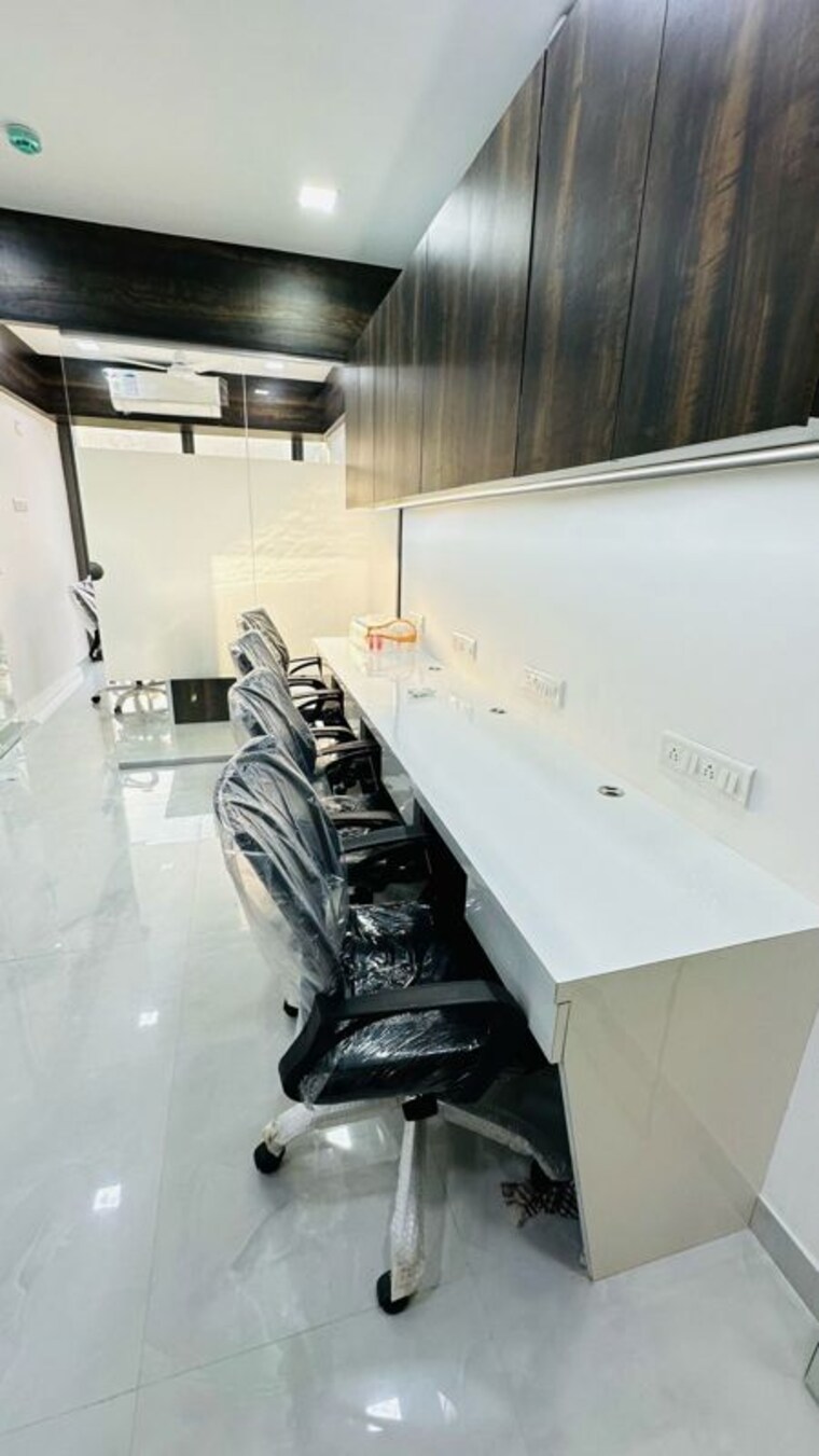 Team Area, squarefeet-centura-square Commercial Office Space in IT/SEZ 400 Sq.Ft. In Wagle Industrial Estate Thane 10747963