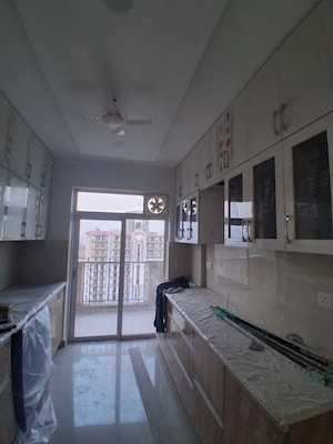 Kitchen in 3.5 BHK Apartment at DLF Express Greens, Manesar Sector 1a – for Rent
