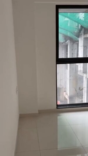 Room in 2 BHK Apartment at Godrej Ascend, Kolshet Road – for Sale