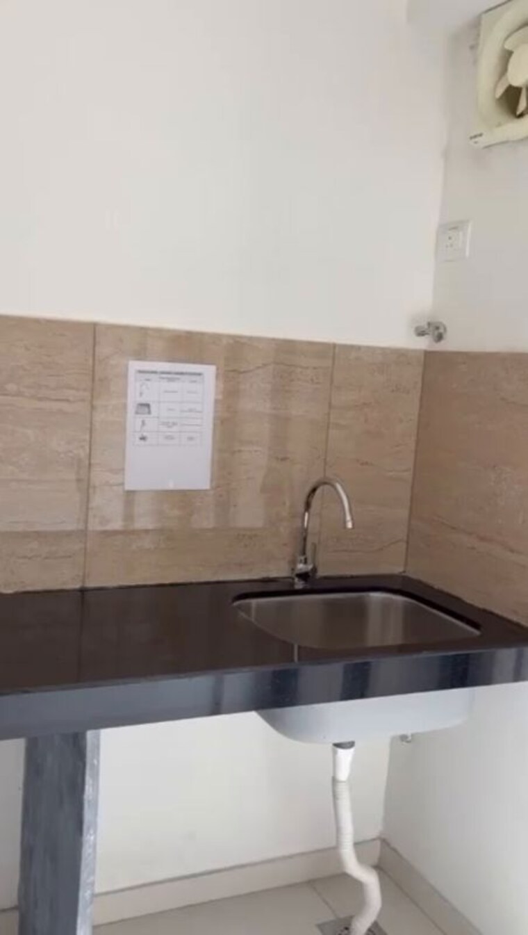 Kitchen, godrej-ascend 2 Bedroom 620 Sq.Ft. Apartment In Kolshet Road Thane 10748055