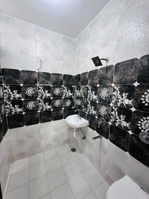 Attached Bathroom in 2 BHK Builder Floor at Ambala Highway – for Sale