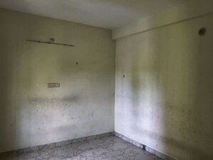 Room in  Apartment at Maraimalai Nagar – for Sale