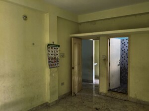 Room in  Apartment at Maraimalai Nagar – for Sale