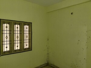 Room in  Apartment at Maraimalai Nagar – for Sale