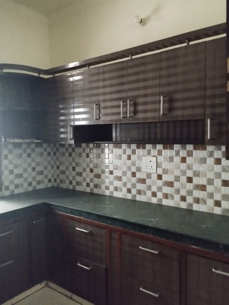 Kitchen, sector 15 2 Bedroom 385 Sq.Yd. Independent House In Sector 15 Sonipat 10748097