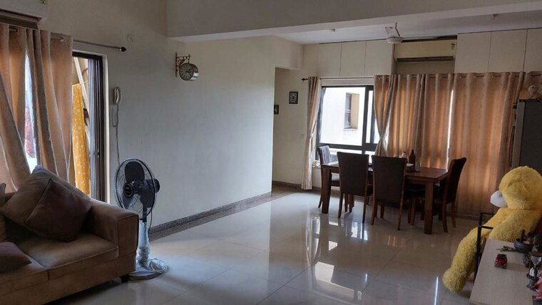Living Room, ambuja-upohar-the-condoville 4 Bedroom 3620 Sq.Ft. Penthouse In Em Bypass Kolkata 10748126