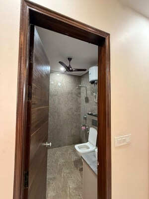 Furnished Amenities in 1 BHK Builder Floor at Sector 42 – for Rent