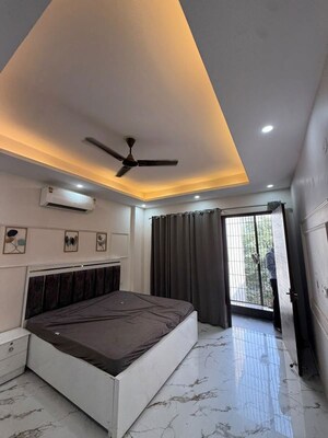 1 BHK Builder Floor For Rent in Sector 42